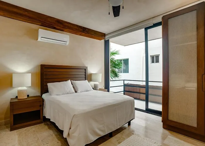 Tankah Bay Jungle With Sea Access 2 Bdr *